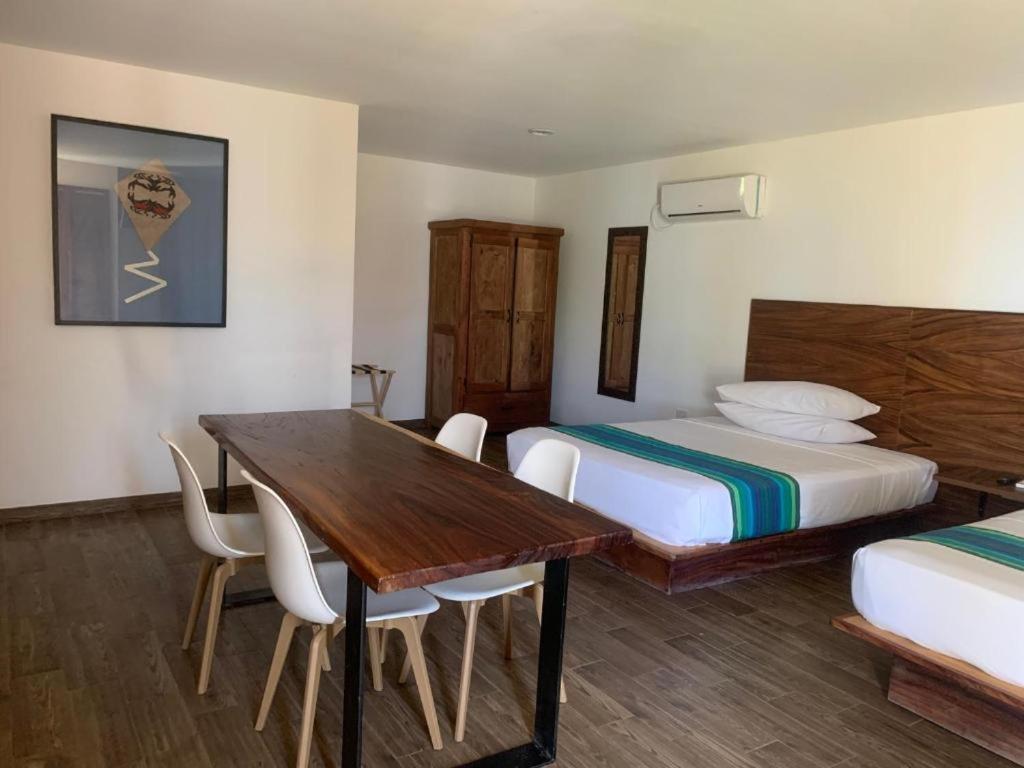 Perihuete Playa Esperanza Resort מראה חיצוני תמונה